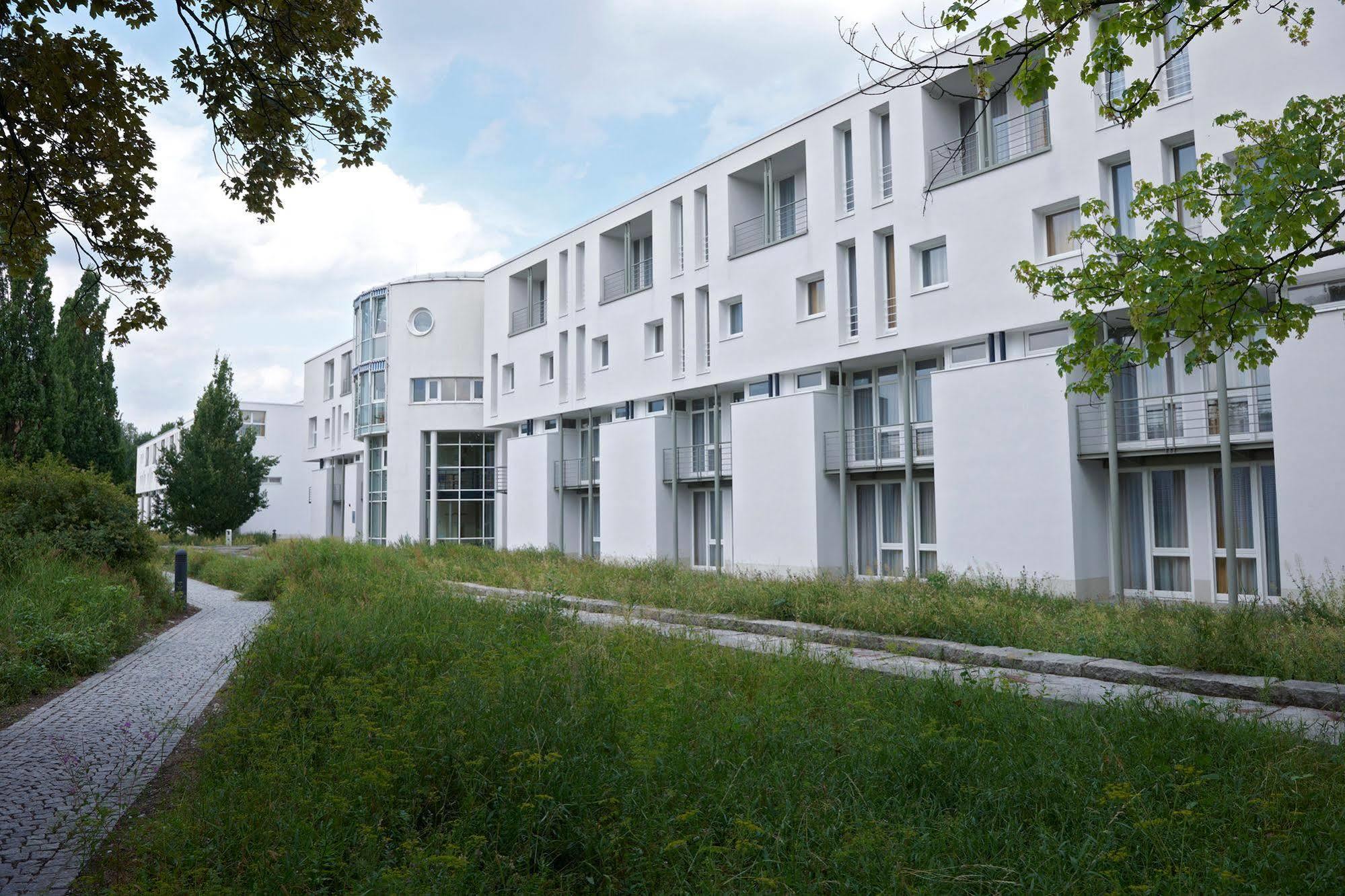 Commundo Tagungshotel ניאוס מראה חיצוני תמונה