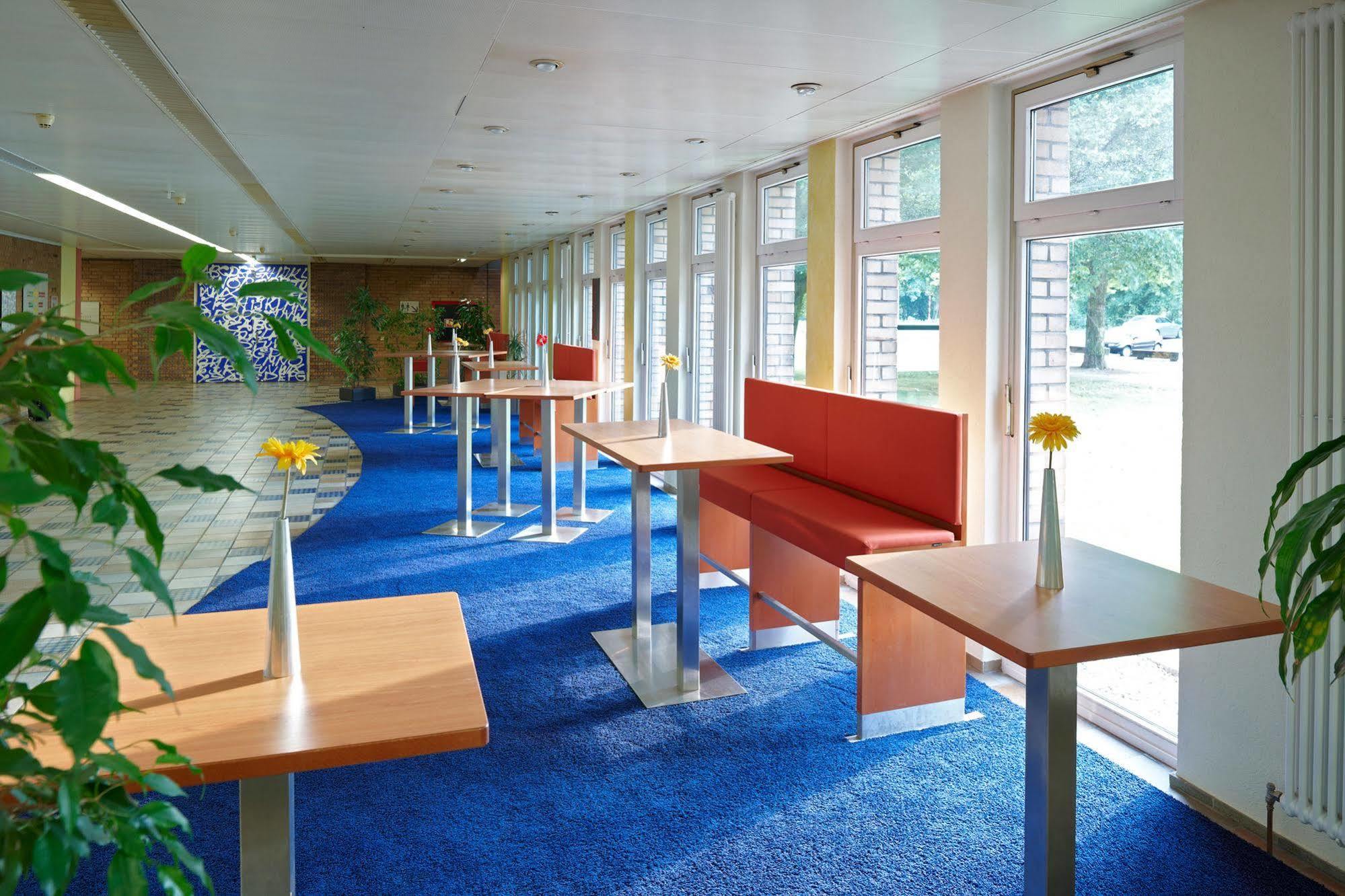 Commundo Tagungshotel ניאוס מראה חיצוני תמונה