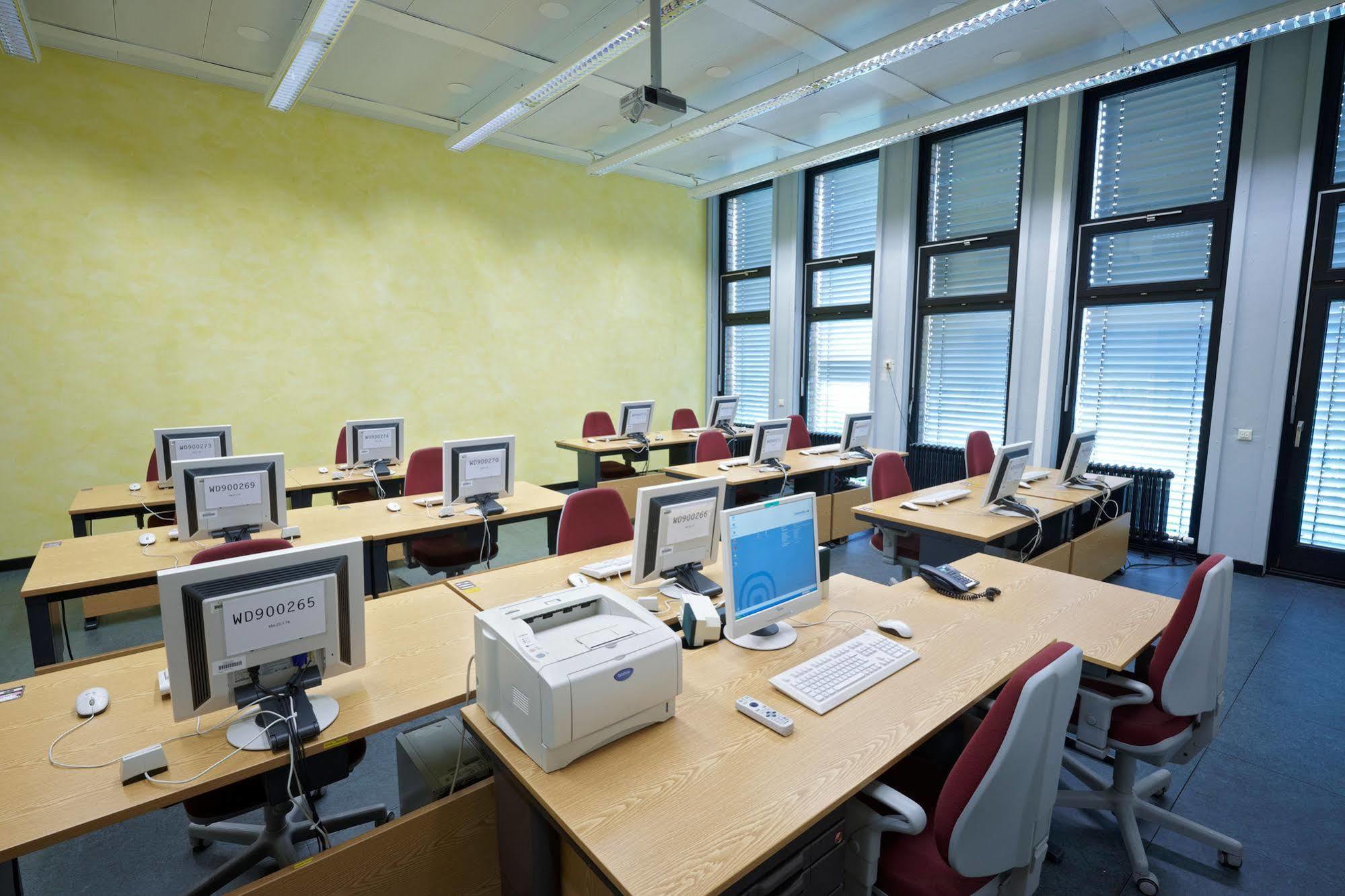 Commundo Tagungshotel ניאוס מראה חיצוני תמונה
